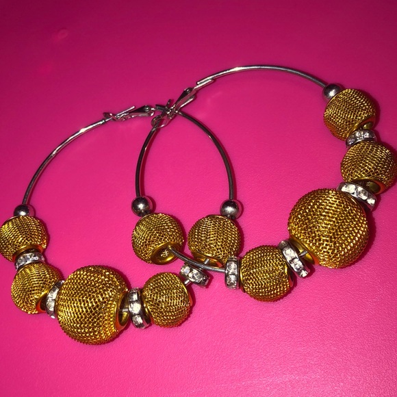 3 EARRING BUNDLE - Picture 3 of 4